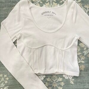 Aeropostale white long sleeve crop top in a M